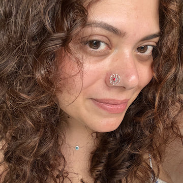 Red Pin Wheel Nose Pin